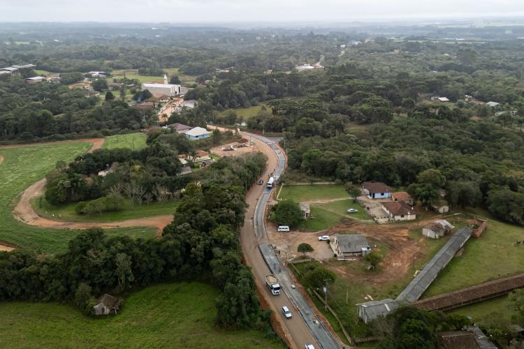 Obra da nova ligação entre Mandirituba e São José dos Pinhais entra na concretagem