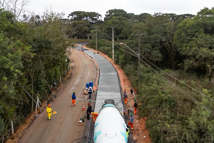 Obra da nova ligação entre Mandirituba e São José dos Pinhais entra na concretagem