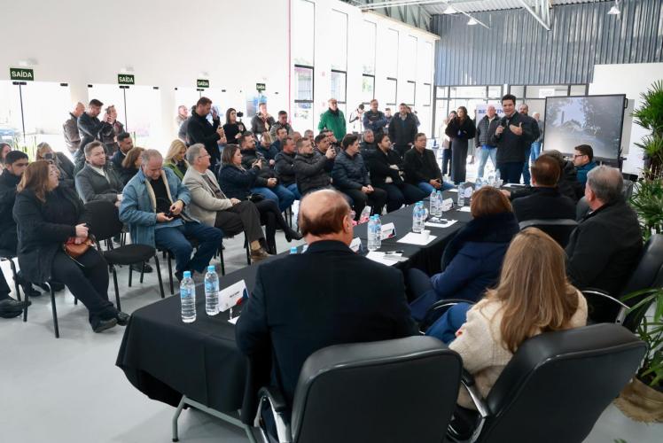 Secretaria das Cidades anuncia R$ 125 milhões do Asfalto Novo, Vida Nova para a RMC