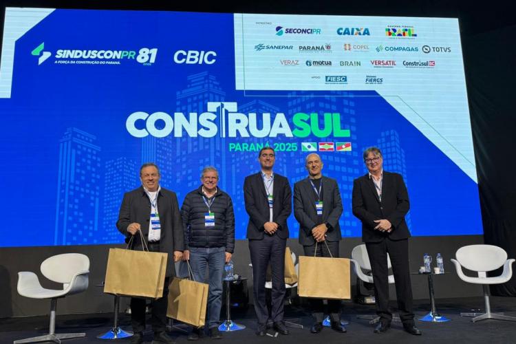 presidente da Cohapar destaca papel da moradia para a dignidade