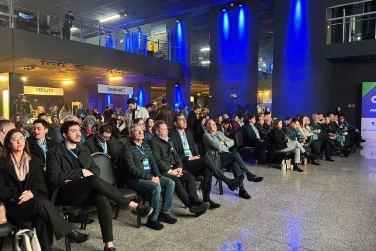 presidente da Cohapar destaca papel da moradia para a dignidade