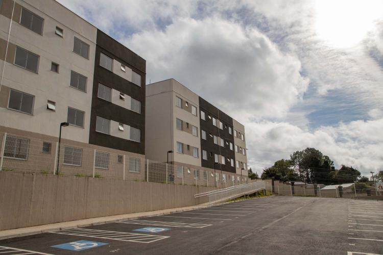 Por meio do Casa Fácil, 368 famílias de Campo Largo recebem imóveis próprios