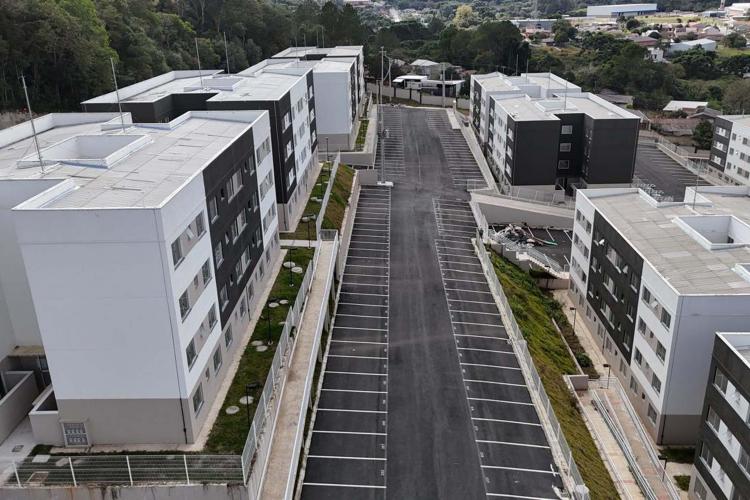 Por meio do Casa Fácil, 368 famílias de Campo Largo recebem imóveis próprios