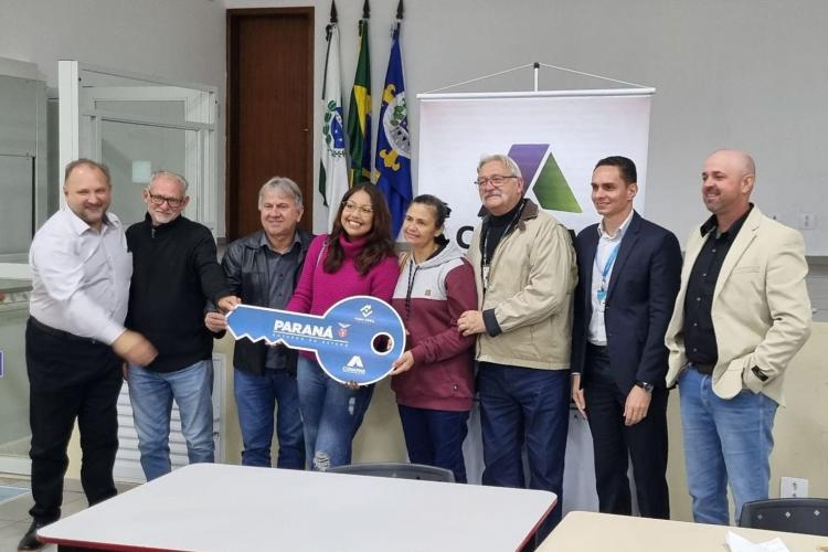 Dois empreendimentos com subsídios do Casa Fácil Paraná são entregues em Santa Fé