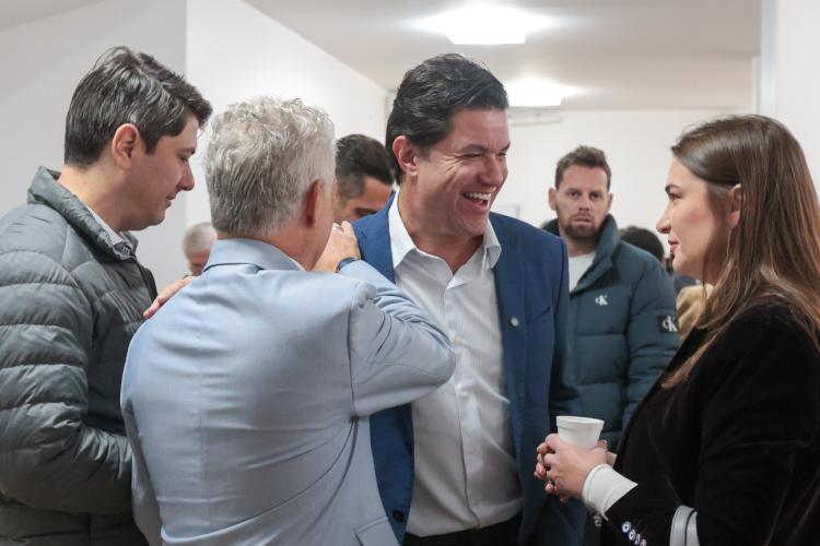 Estado investirá R$ 977 milhões em programa de pavimentação em ruas com pedras irregulares