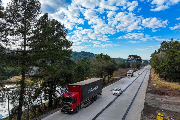 Governo conclui modernização da PRC-280 com 140 quilômetros de concreto