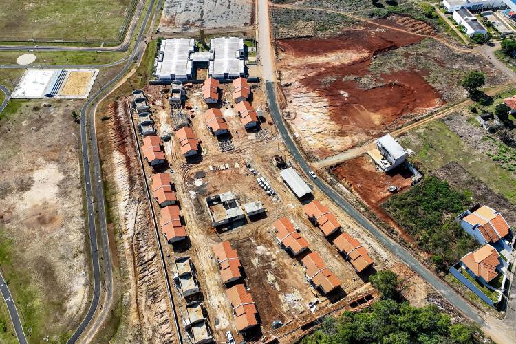 Após 5 inaugurações, Paraná tem outros 14 Condomínios de Idosos em construção