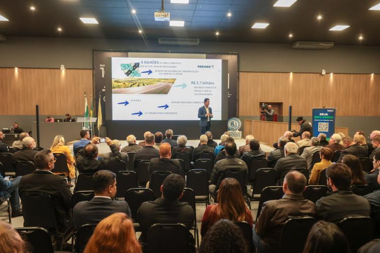Estado apresenta programas de urbanização e infraestrutura urbana ao setor produtivo