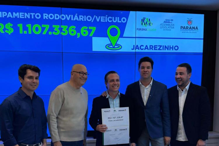 Estado autoriza licitações que somam R$ 65 milhões para 19 Municípios paranaenses