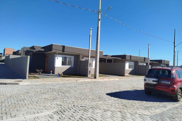 Com ajuda do Casa Fácil, COHAPAR entrega o Residencial com 40 moradias em Ponta Grossa