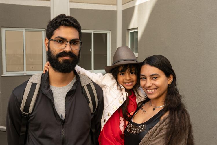 Estado entrega residencial com 128 apartamentos para atender famílias de Londrina