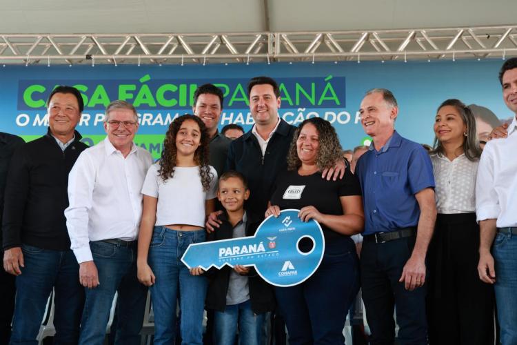 governador entrega residencial com 84 moradias em Paiçandu