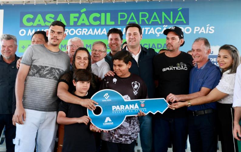 governador entrega residencial com 84 moradias em Paiçandu