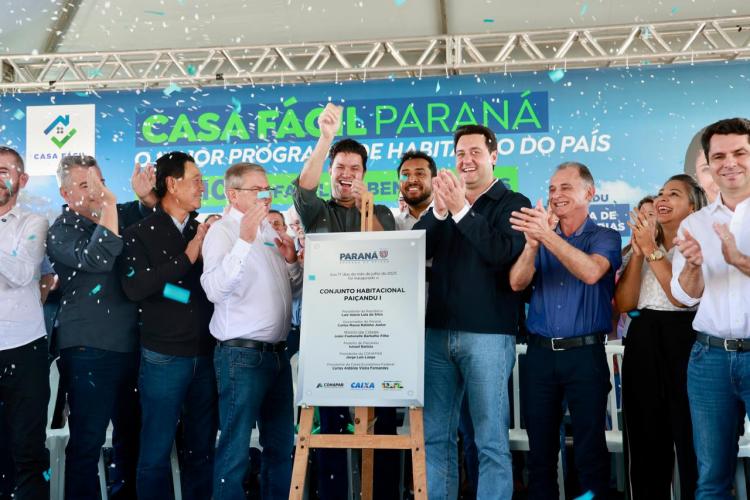 governador entrega residencial com 84 moradias em Paiçandu