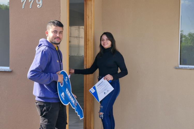 Estado investe R$ 1,3 milhão e entrega mais 68 moradias em Paiçandu