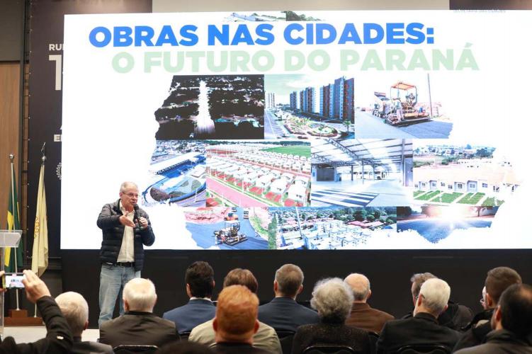Estado apresenta programas de urbanização e infraestrutura urbana ao setor produtivo