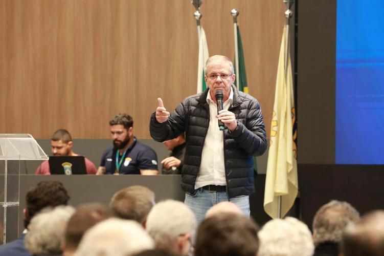 Estado apresenta programas de urbanização e infraestrutura urbana ao setor produtivo