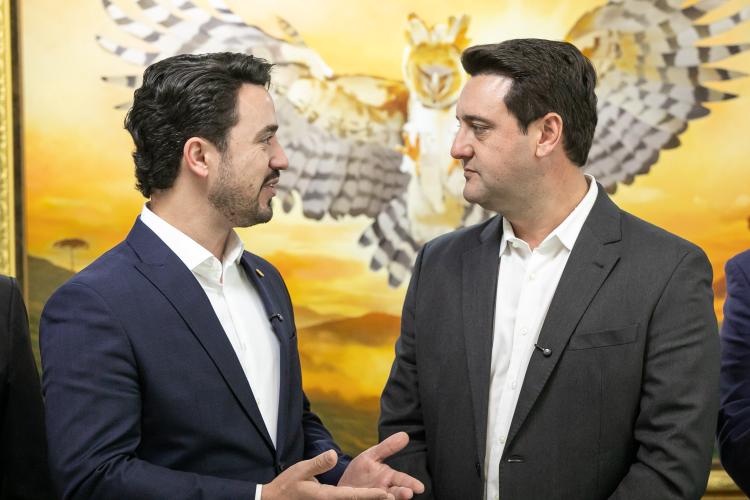 Estado libera R$ 257 milhões para Pavimentação de Maringá, Apucarana, Arapongas, Cascavel e Paranaguá