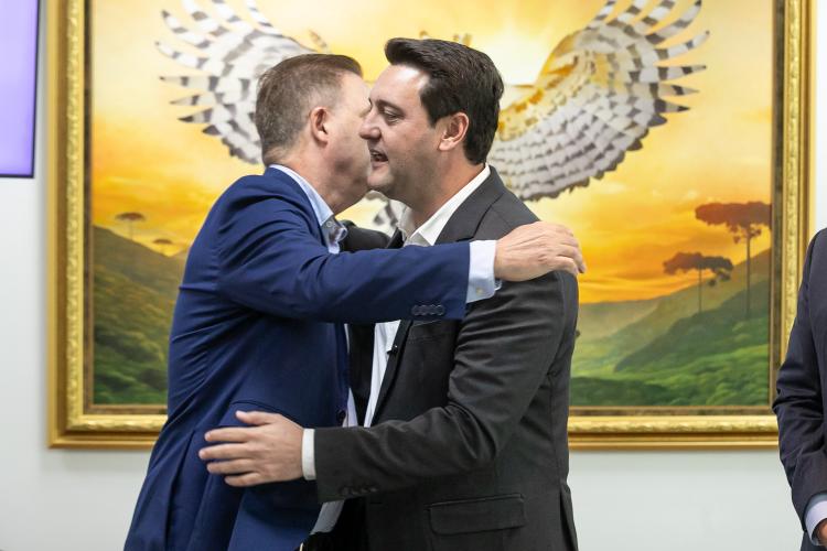 Estado libera R$ 293,7 milhões do Asfalto Novo, Vida Nova para quatro Cidades da RMC