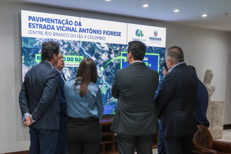 Estado firma convênio de R$ 19,7 milhões para pavimentar Estrada entre Rio Branco do Sul e Colombo