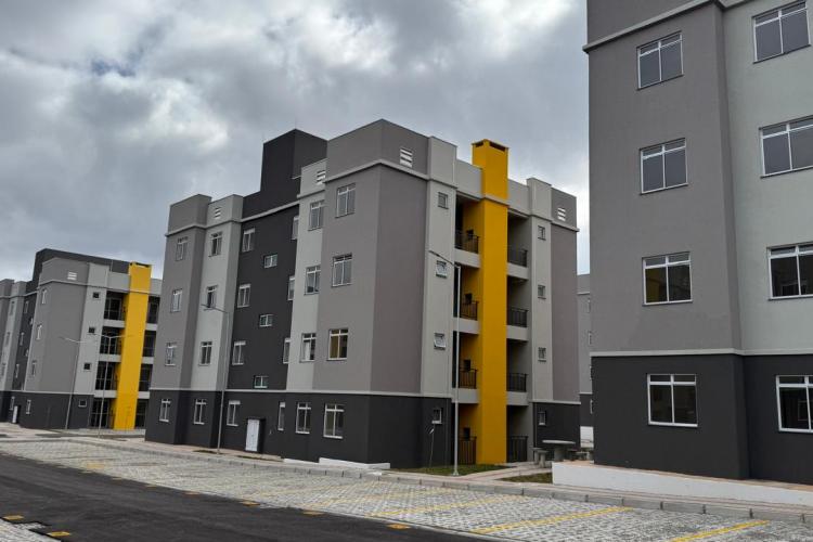 Programa Casa Fácil Paraná: residencial com 255 unidades é entregue em Araucária
