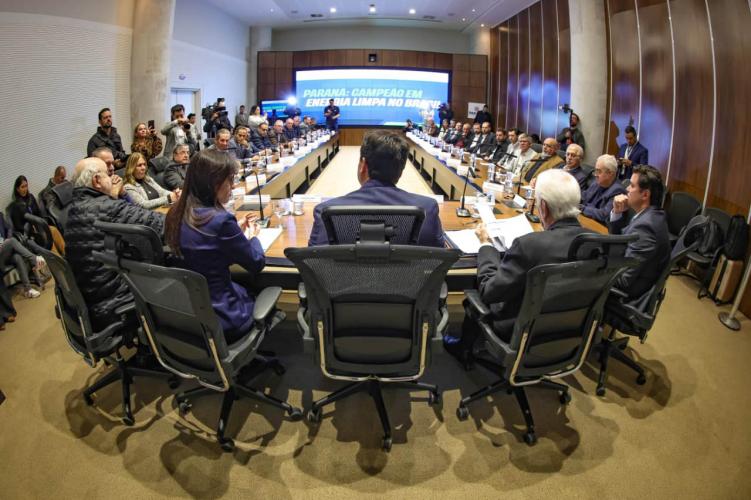 Paraná receberá investimento de R$ 1,1 bilhão em 11 novas PCHs nos próximos anos