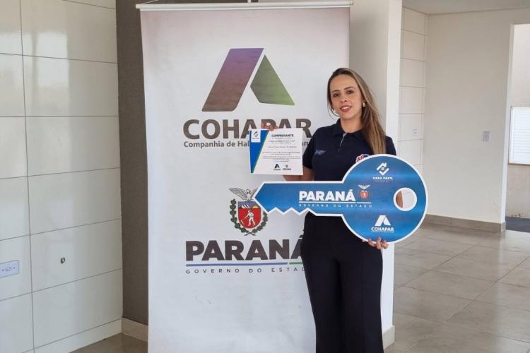 64 famílias de Sarandi recebem as chaves da casa própria com apoio do Estado