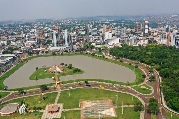 Com Curitiba em 5º, Paraná tem 13 das 100 cidades mais competitivas do Brasil