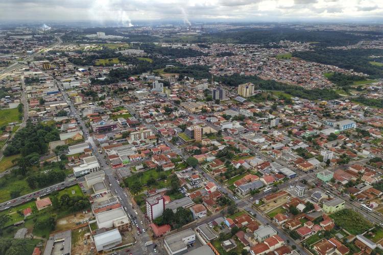 Com Curitiba em 5º, Paraná tem 13 das 100 cidades mais competitivas do Brasil