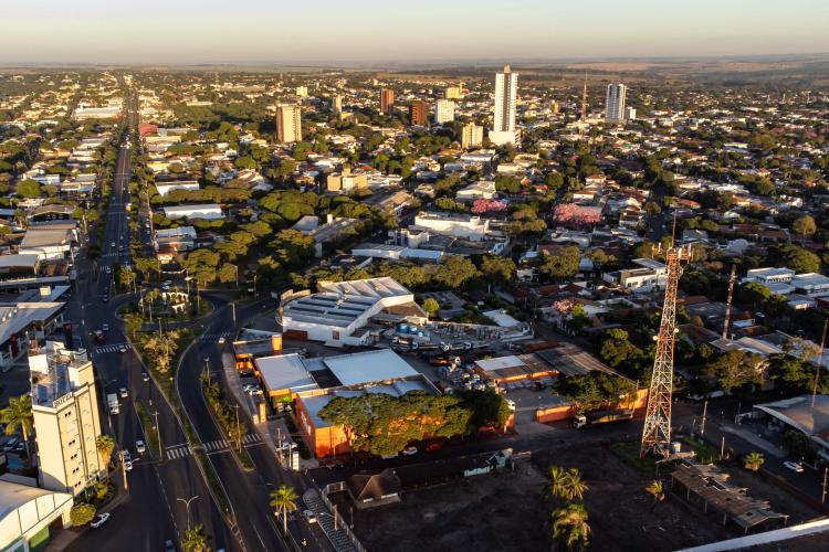 Com Curitiba em 5º, Paraná tem 13 das 100 cidades mais competitivas do Brasil