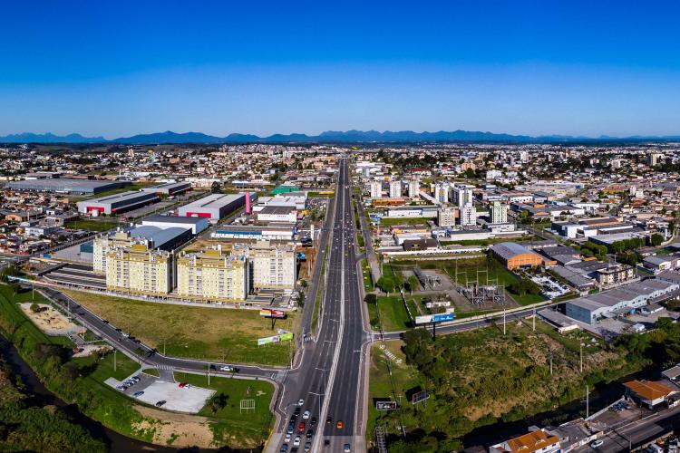 Com Curitiba em 5º, Paraná tem 13 das 100 cidades mais competitivas do Brasil