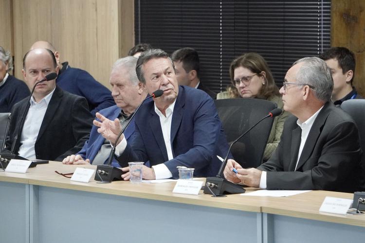 Governo do Paraná e Banco Mundial se reúnem para tratar do Programa de Segurança Hídrica