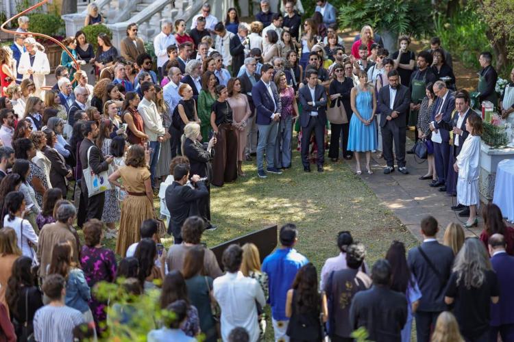 Curadores e Colecionadores de Arte Comemoram Criação do Centre Pompidou Paraná