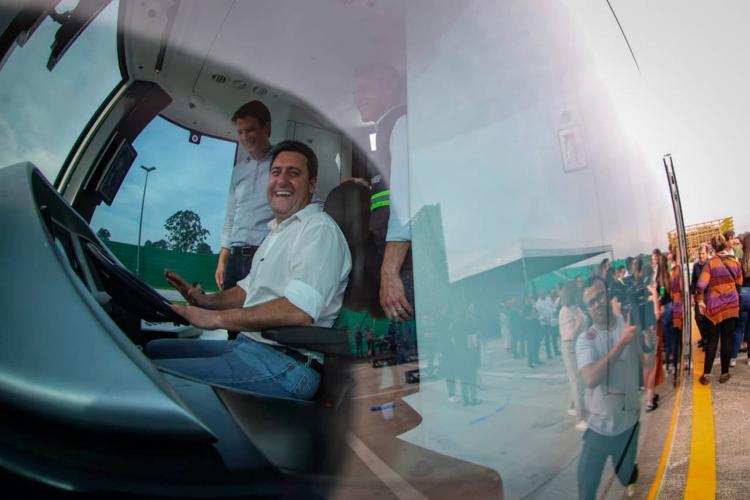 Paraná será o primeiro Estado da América do Sul a adotar Bonde Urbano Digital no Transporte Coletivo