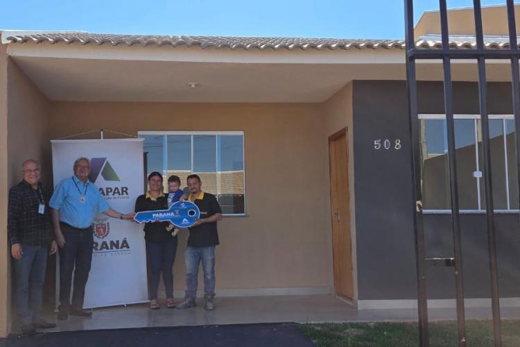 Famílias de Paiçandu conquistam a casa própria com apoio do Casa Fácil Paraná