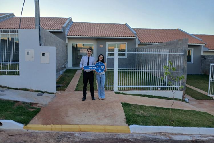 36 famílias de Umuarama conquistam o imóvel próprio com apoio do Casa Fácil Paraná