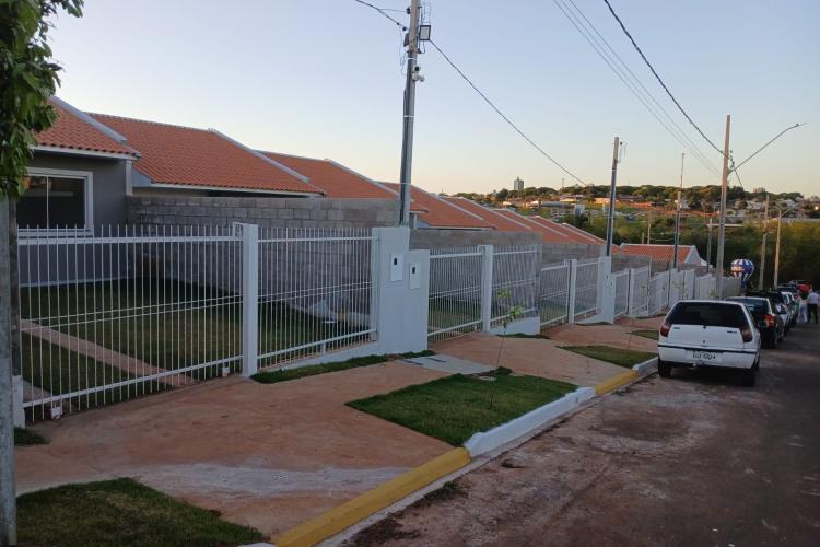36 famílias de Umuarama conquistam o imóvel próprio com apoio do Casa Fácil Paraná