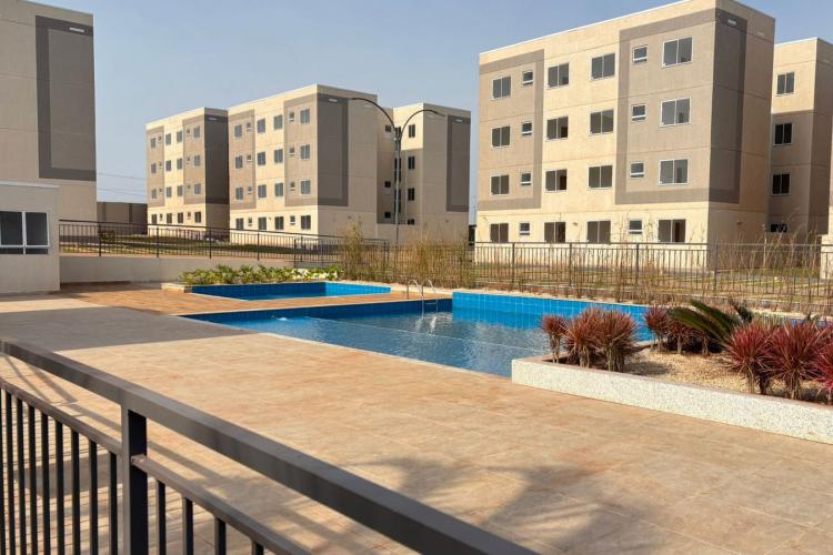 Com R$ 1,8 milhão do Casa Fácil, 96 famílias de Londrina se mudam para Residencial