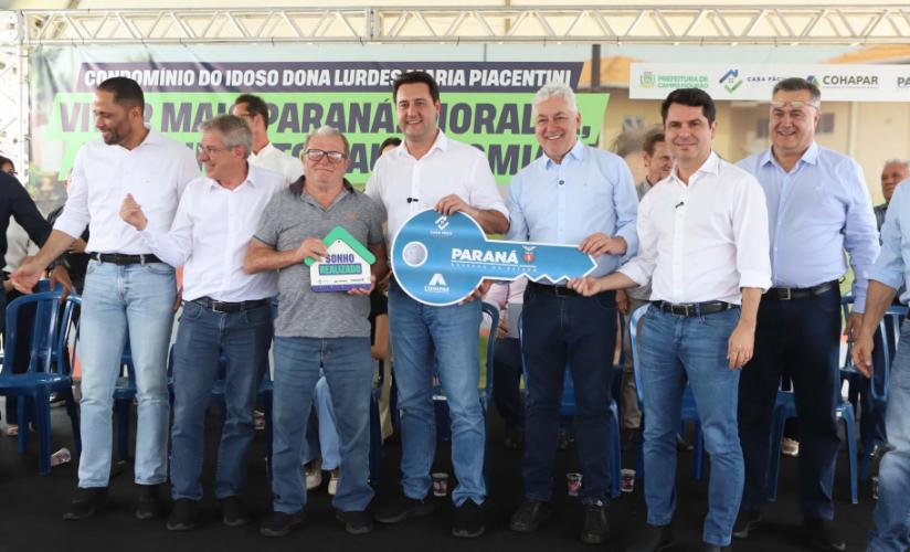 Ratinho Junior inaugura Condomínio do Idoso de Campo Mourão com 40 casas