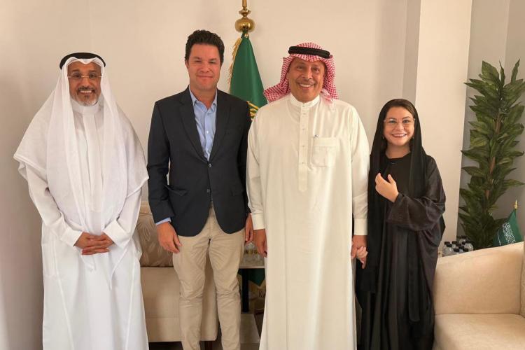 Governo conhece experiências de soluções urbanas inteligentes na Arábia Saudita