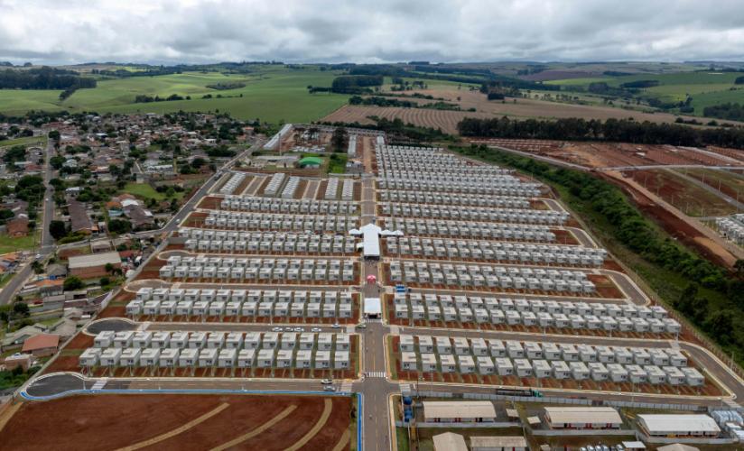 Estado perdoa dívidas de até R$ 7 mil com a COHAPAR e beneficia 17 mil famílias