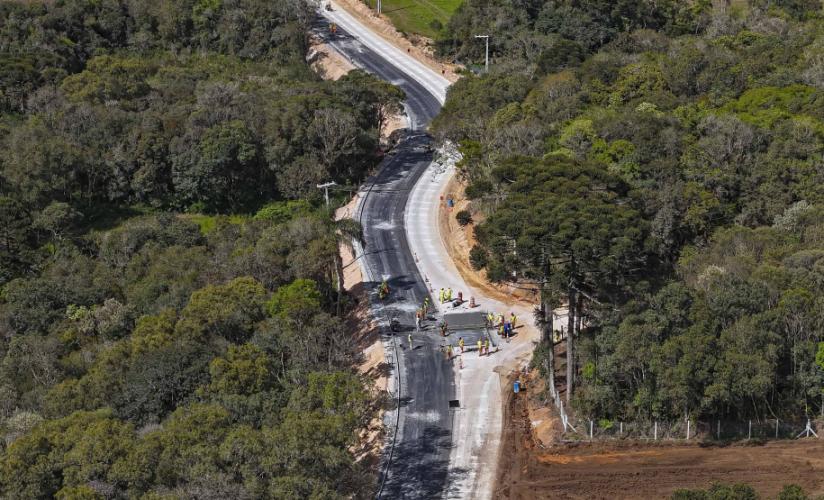 Pavimentação entre Mandirituba e São José dos Pinhais ultrapassa 40% de execução