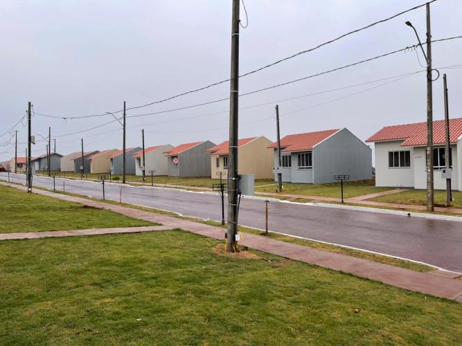 64 famílias de Campo Mourão recebem novas moradias com subsídio do Casa Fácil
