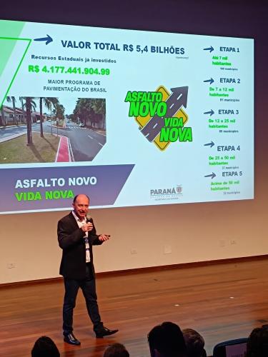 Gestores municipais conhecem projetos e ações da Secid em seminário promovido pelo Sebrae-PR