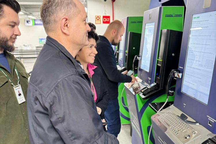 Cohapar oferta serviços e atendimento a quem tem financiamento no Poupatempo