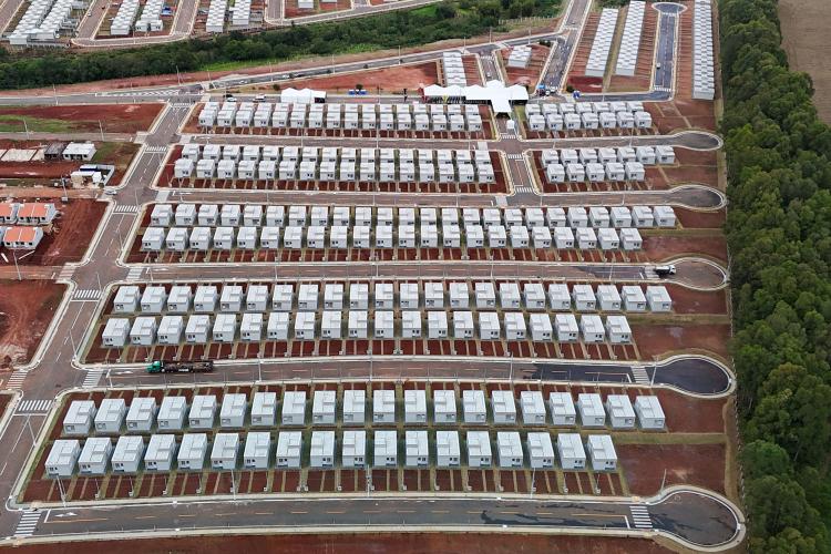 Com entrega de 275 casas, Estado conclui bairro planejado em Ponta Grossa