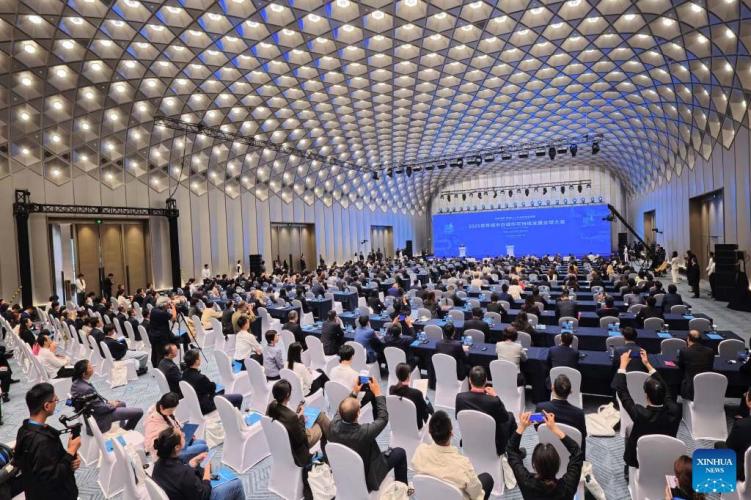 Paraná firma parceria com ONU-Habitat para criação de Observatório Inteligente das Cidades