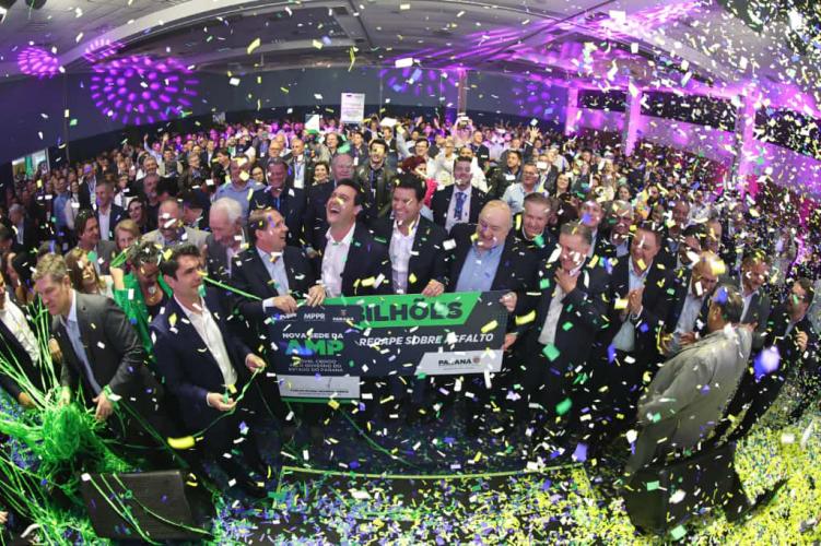 Ratinho Junior anuncia R$ 2 bilhões em recape asfáltico para cidades com até 100 mil habitantes