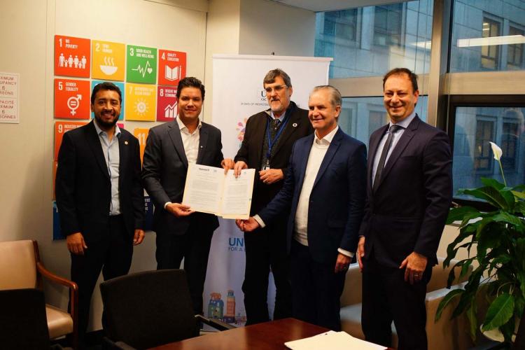 Paraná firma parceria com ONU-Habitat para criação de Observatório Inteligente das Cidades