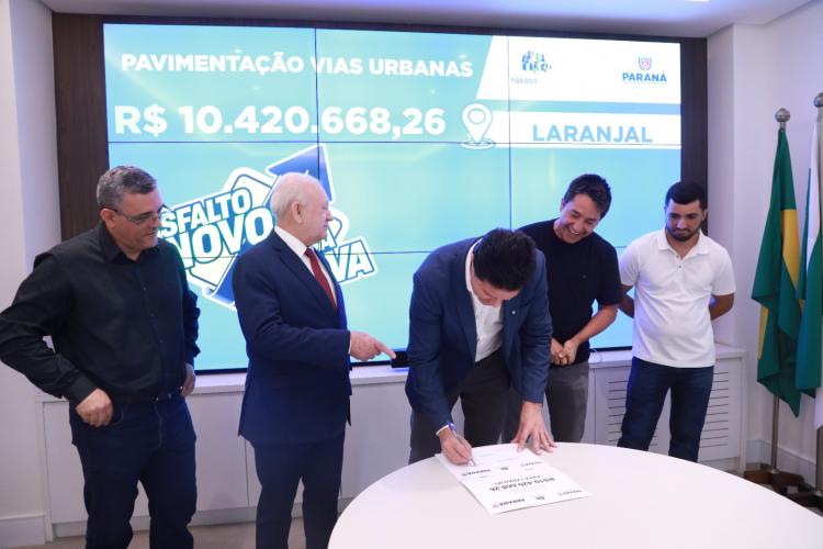 Estado autoriza R$ 198 milhões em licitações para obras em 17 Municípios do Paraná